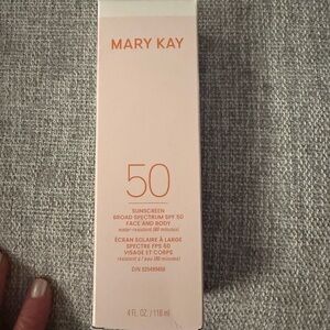 Mary Kay SPF 50 Sunscreen Tube in Light Pink
